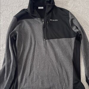 Columbia Men's Performance Jacket in Black and Gray